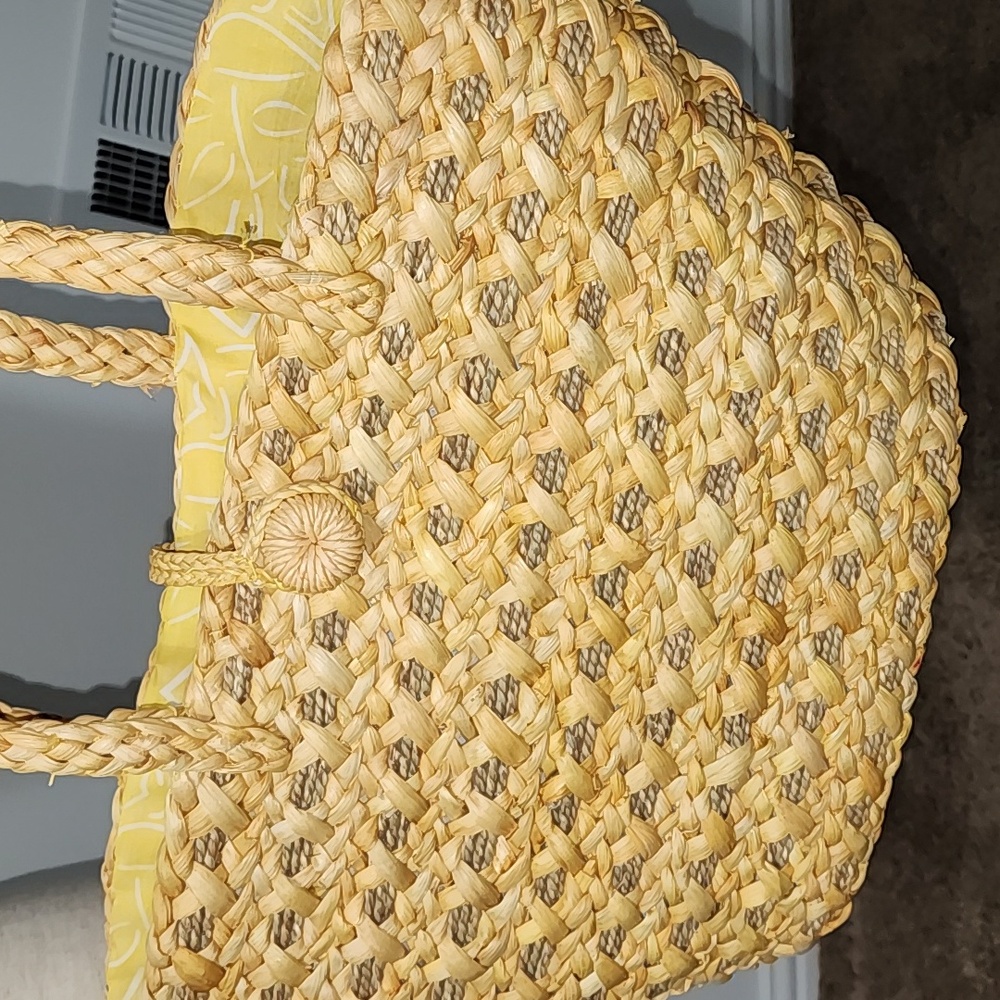 Lancome Woven Straw Beach/Summer Handbag